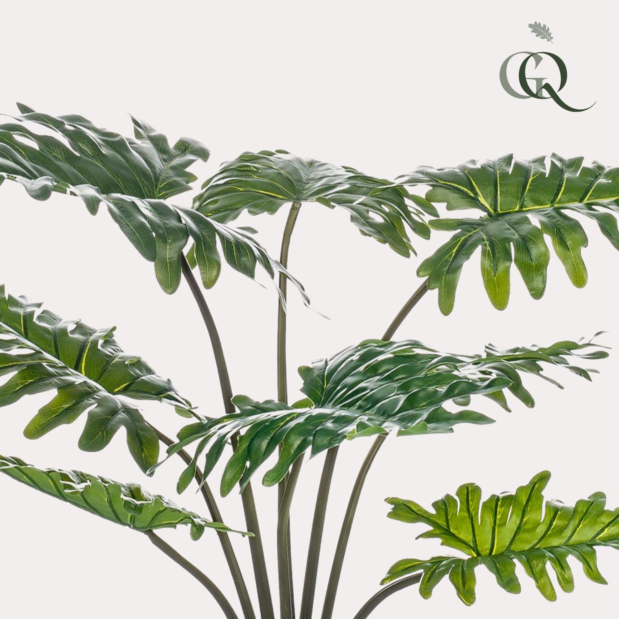 Nahaufnahme der Philodendron Kunstblätter